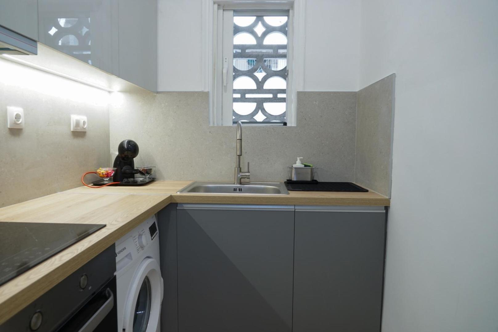 Comfy Studio Apartment Very Close To City Centre 아테네 외부 사진
