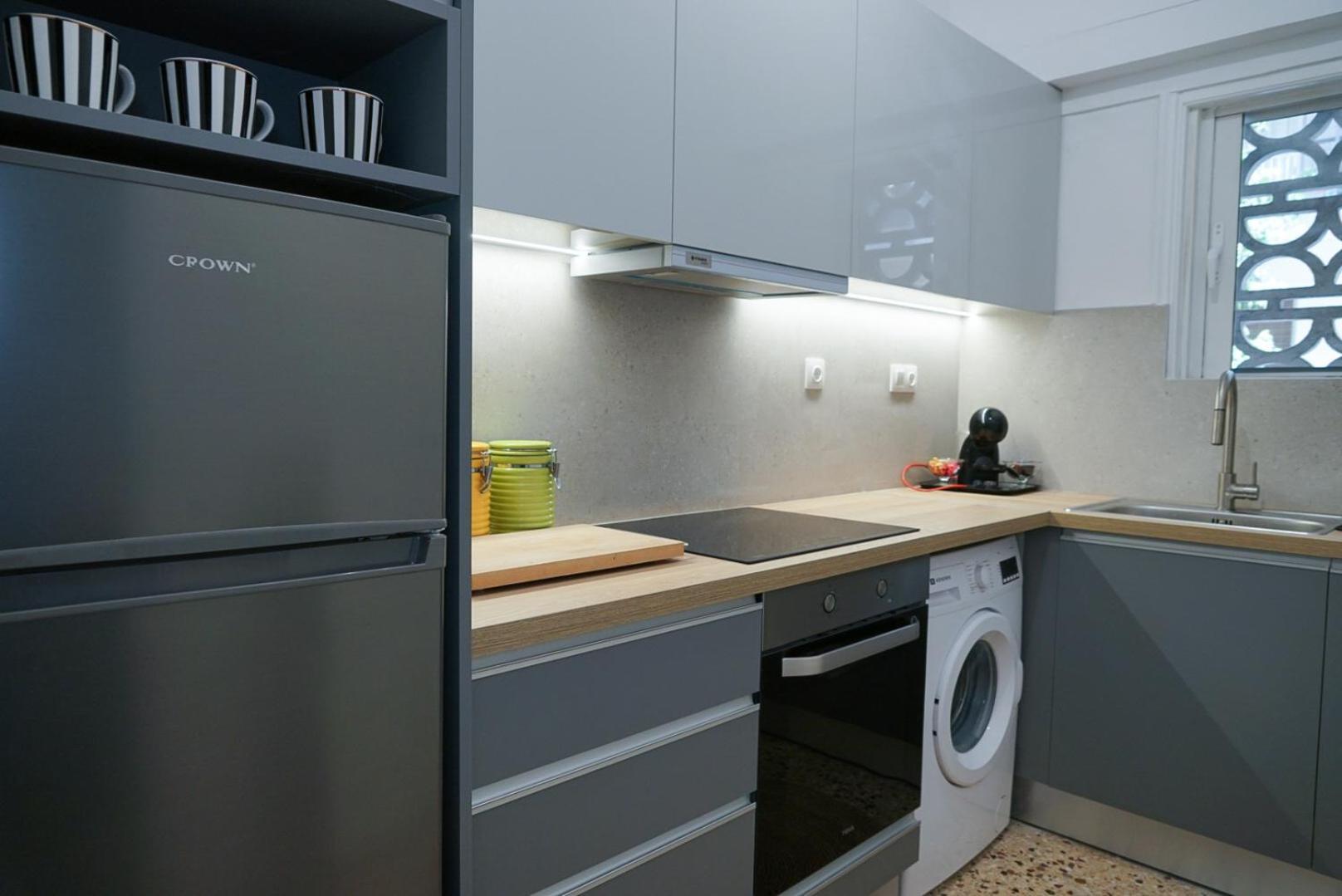 Comfy Studio Apartment Very Close To City Centre 아테네 외부 사진