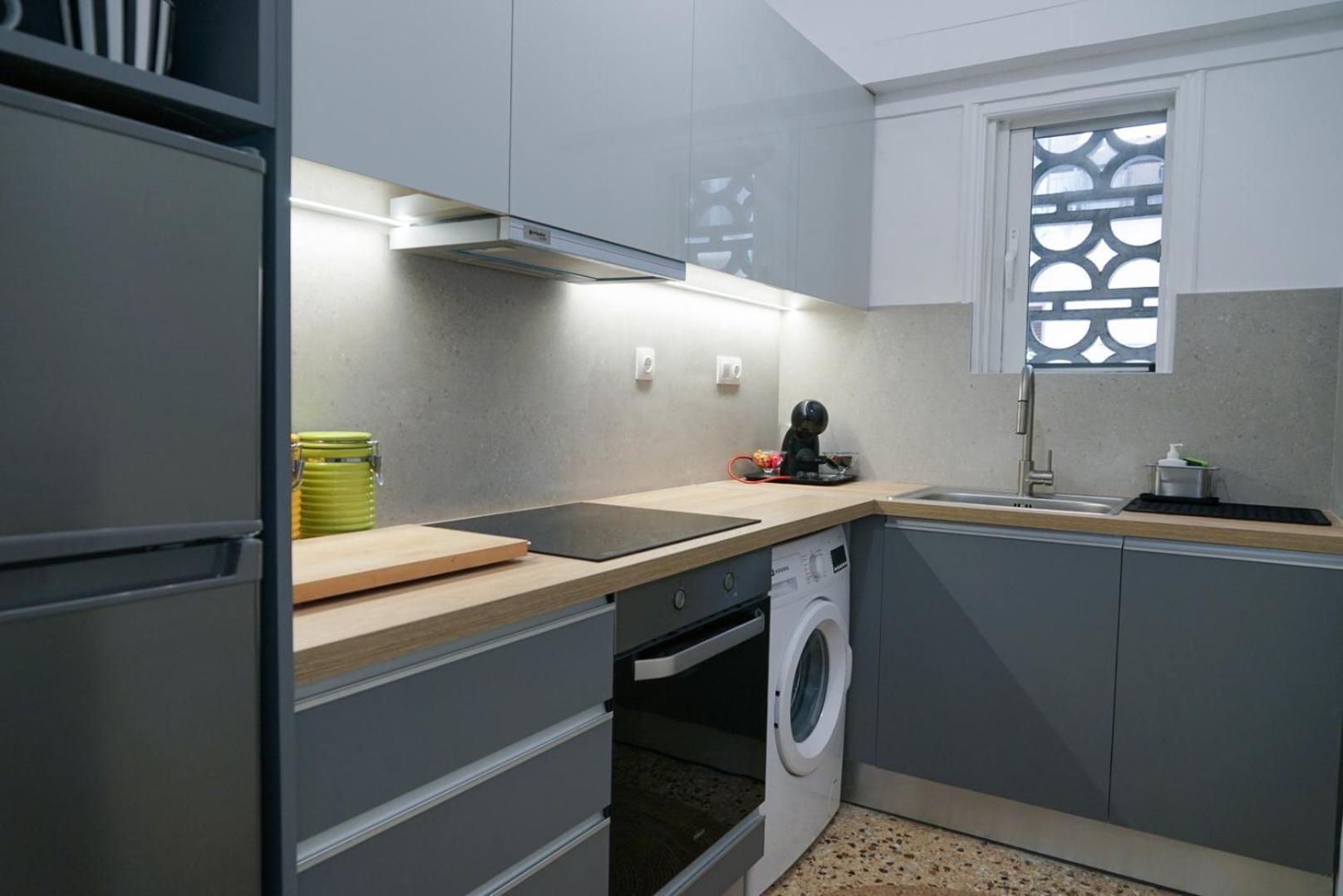 Comfy Studio Apartment Very Close To City Centre 아테네 외부 사진